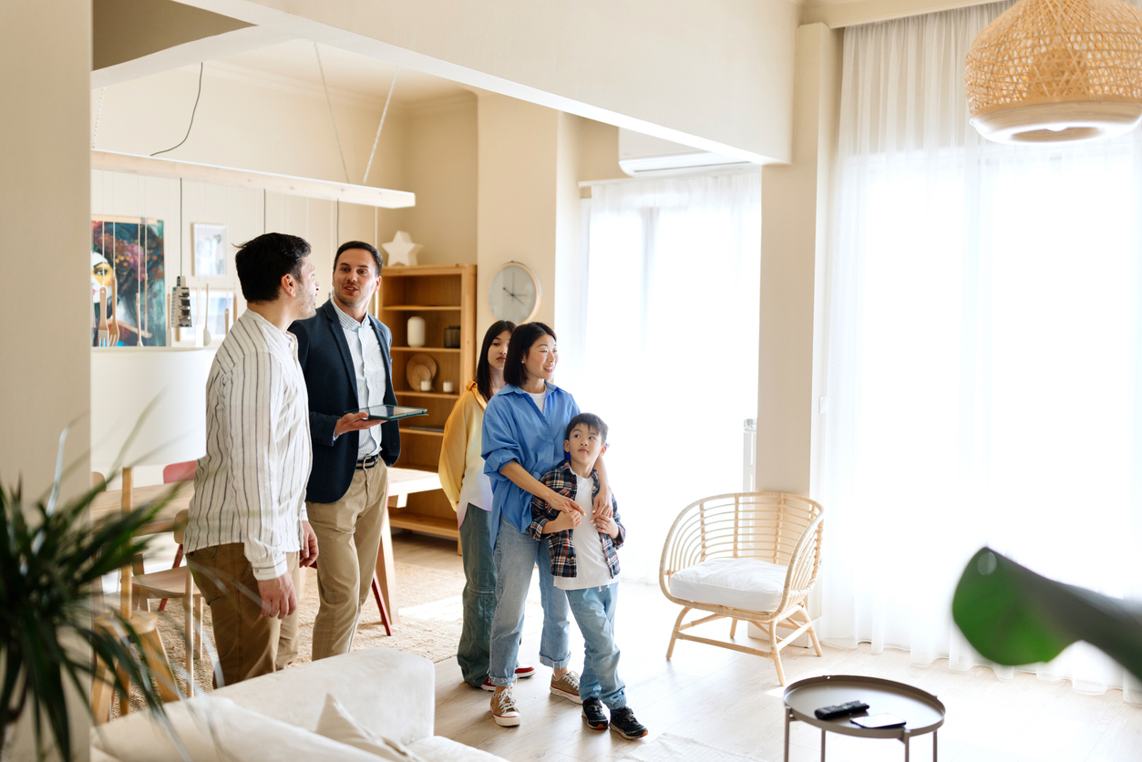 Real Estate Agent talking with family